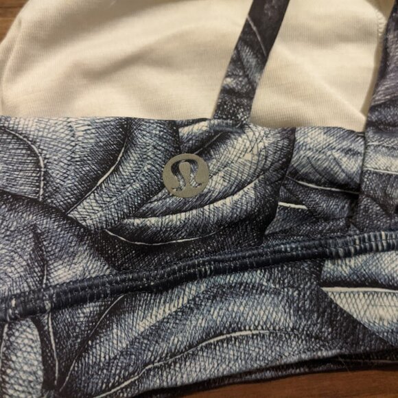 Lululemon - Energy Bra Nulux W2ADYS | Mini Concrete Jungle Alpine White Multi: 4 - Picture 11 of 15